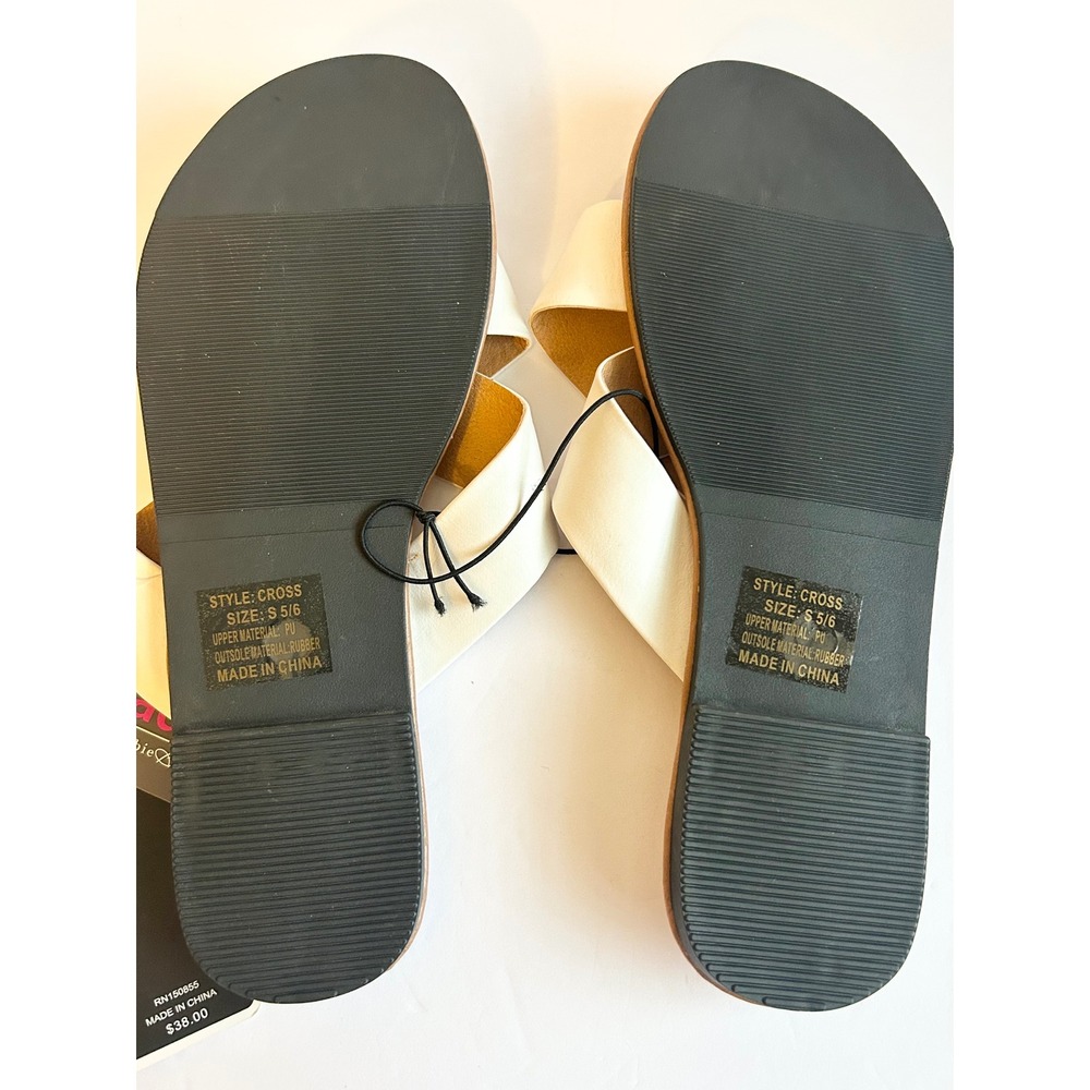 Charles Albert Womens Cross Strap Slide Sandals White Tan Flat Size S 5/6 NEW - Picture 6 of 6